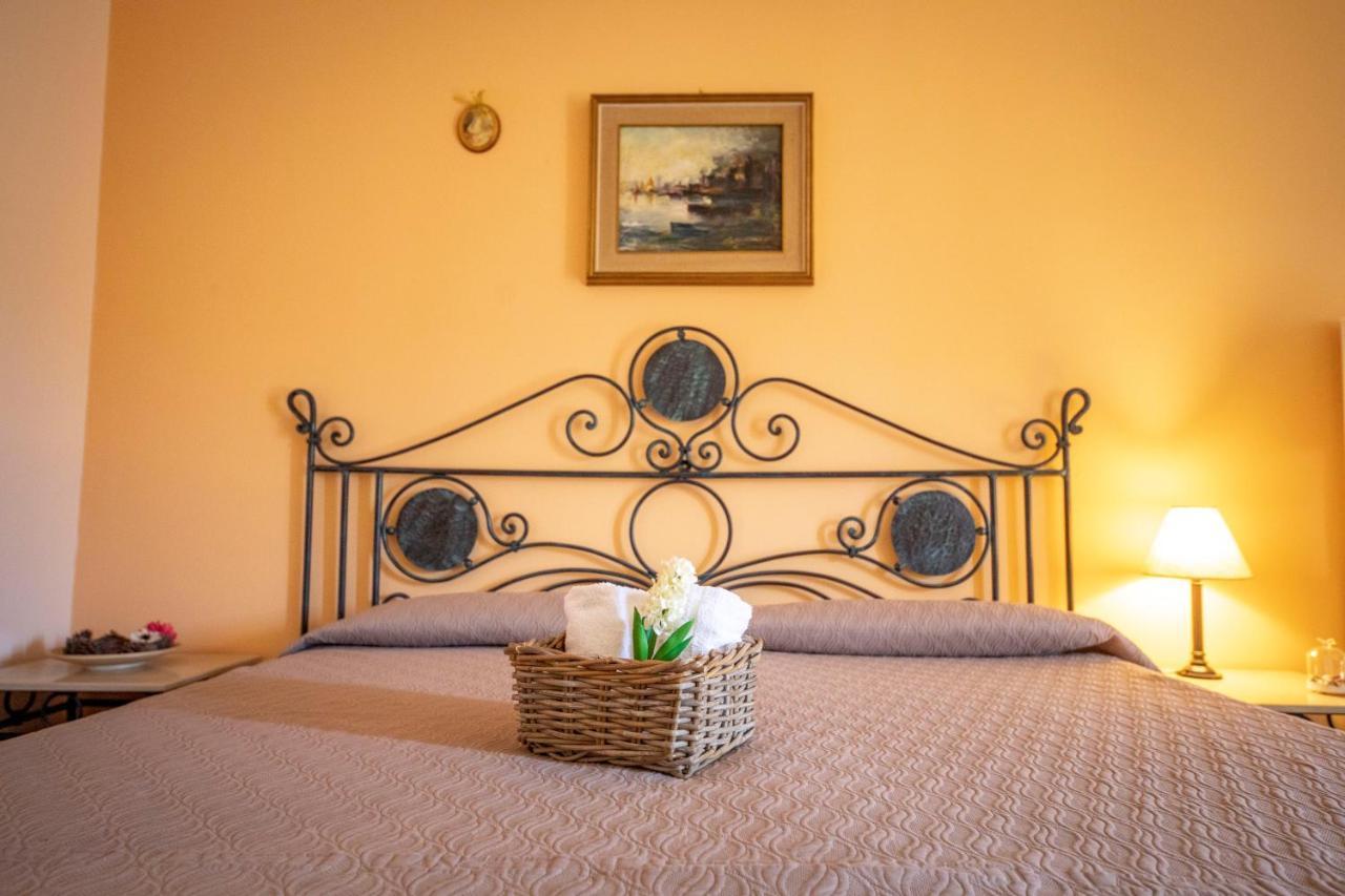 Fabiene Familyholidays Deluxe Plus Cefalù Esterno foto