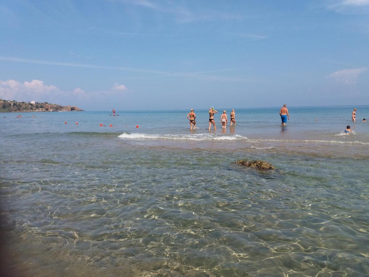 Fabiene Familyholidays Deluxe Plus Cefalù Esterno foto